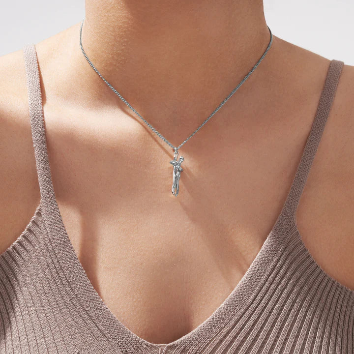 WARM HUG NECKLACE