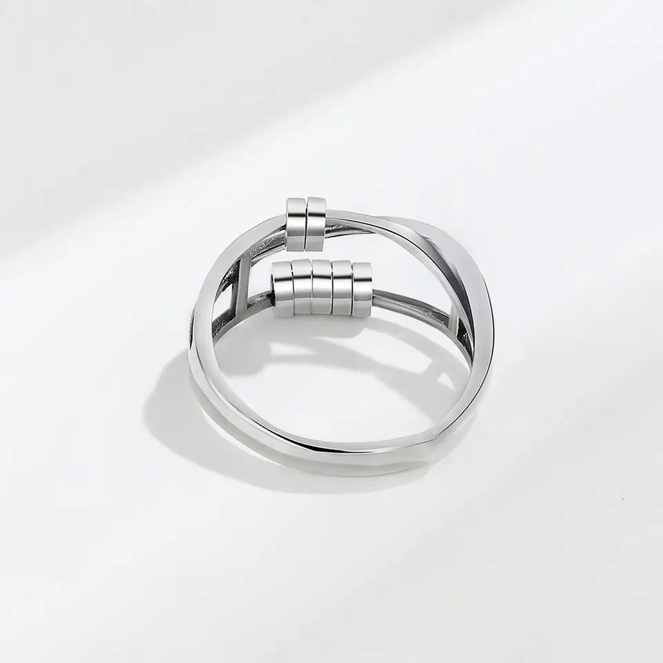 CROSSOVER FIDGET RING