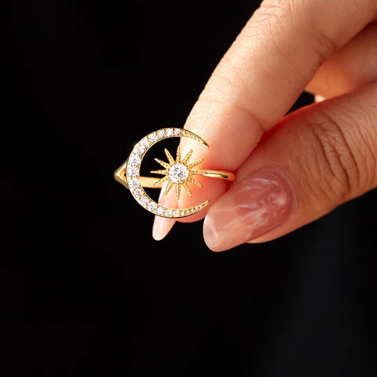 CRESCENT MOON AND STAR RING