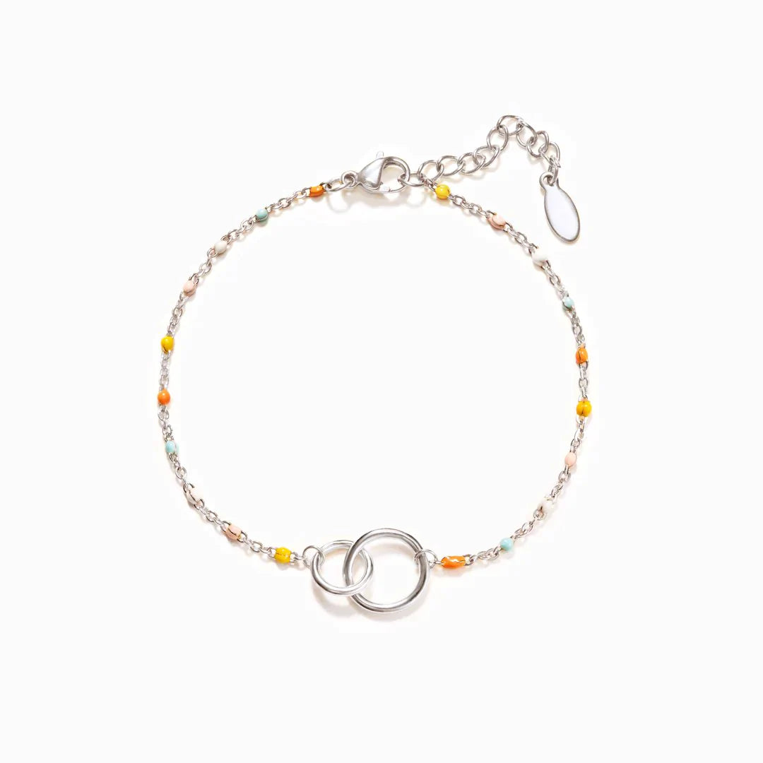 THE LOVE BETWEEN AUNT & NIECE IS FOREVER INTERLOCKING BRACELET